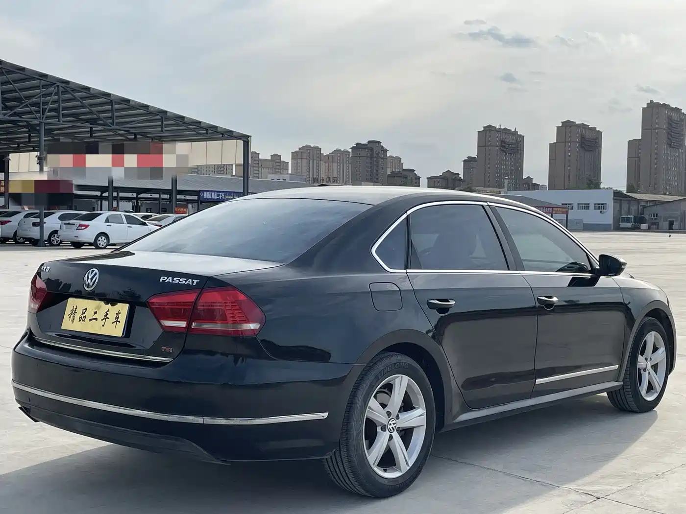 Volkswagen Passat 2012 2011 2.0TSI DSG Royal Edition