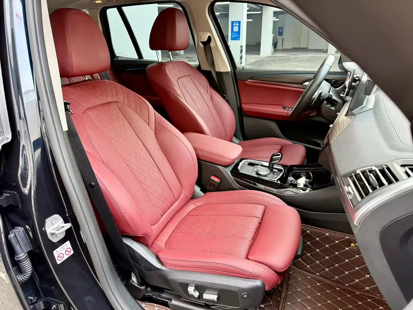 BMW X3 2022 xDrive30i Leading M Night Package фото 7