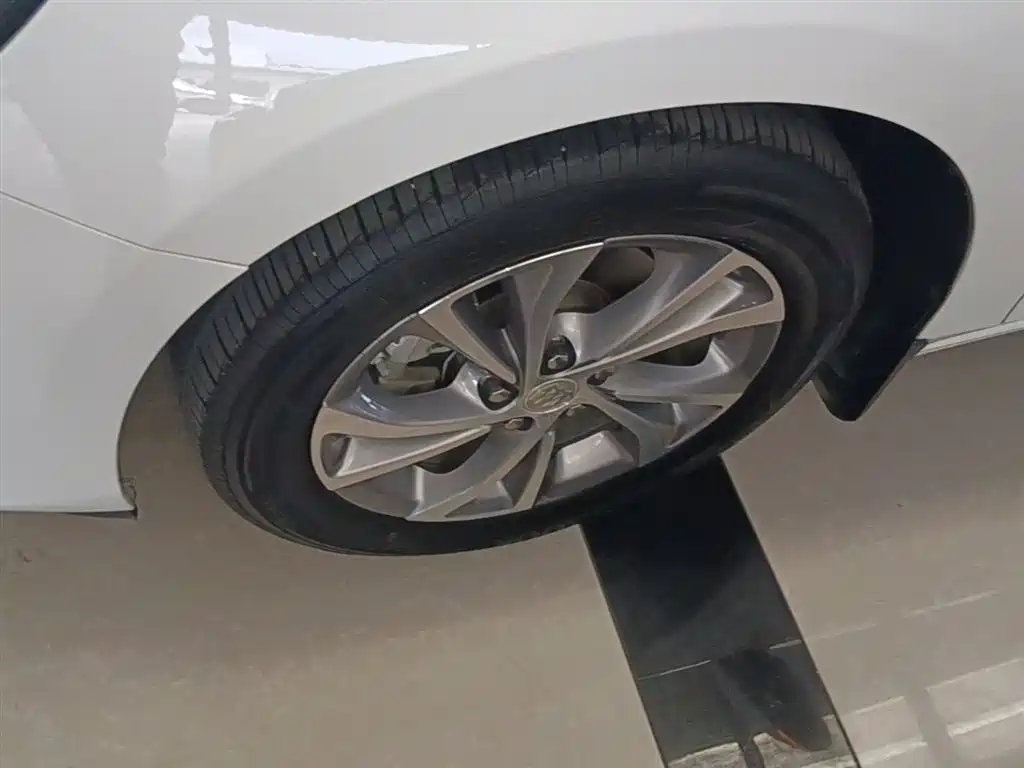 Buick Verano 2023 Pro Joy Edition фото 23