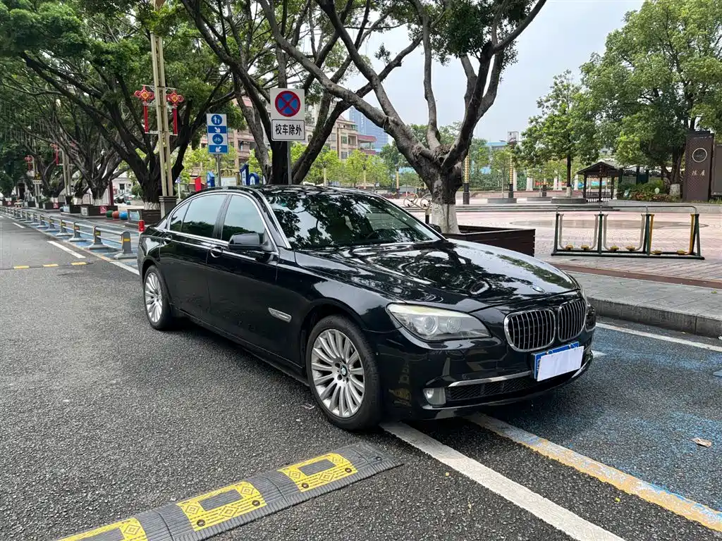 BMW 7 Series 2012 2009 740Li Premium