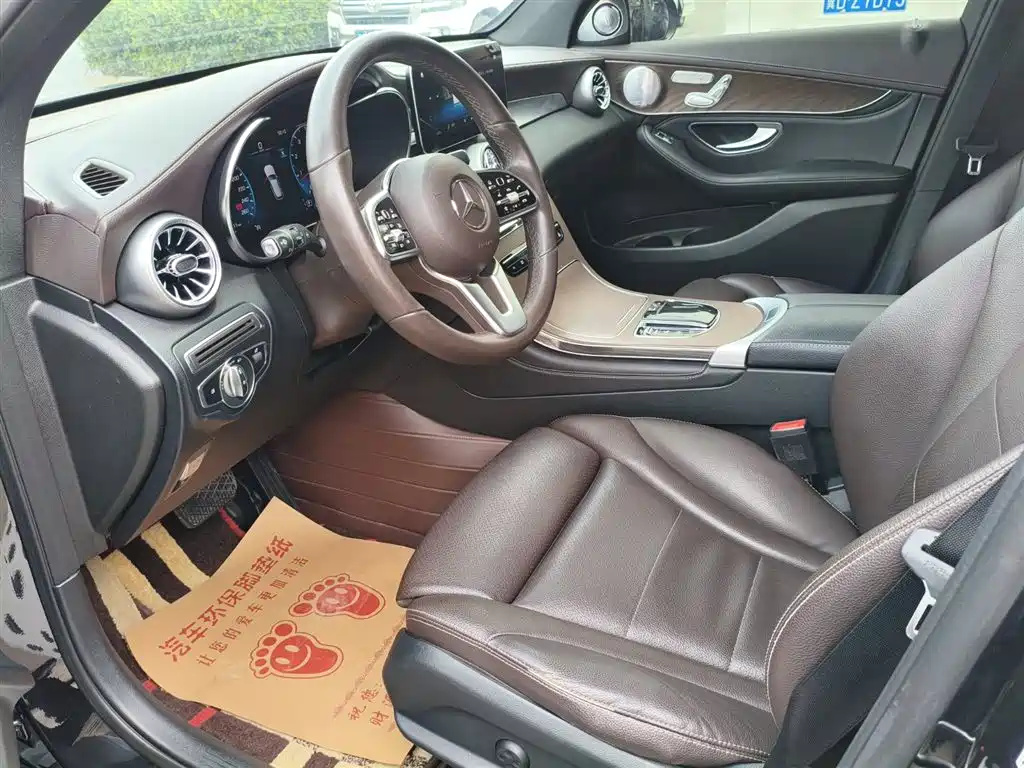 Mercedes-Benz GLC 2020 GLC 260 L 4MATIC Luxury фото 9