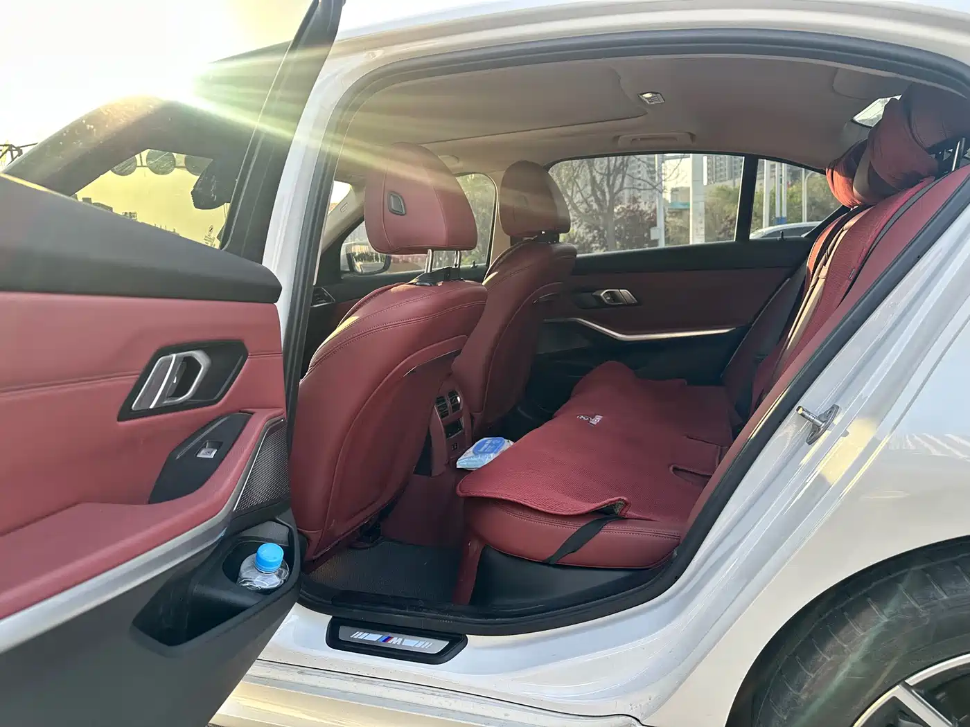 BMW 3 Series 2023 325Li M Sport Package фото 8
