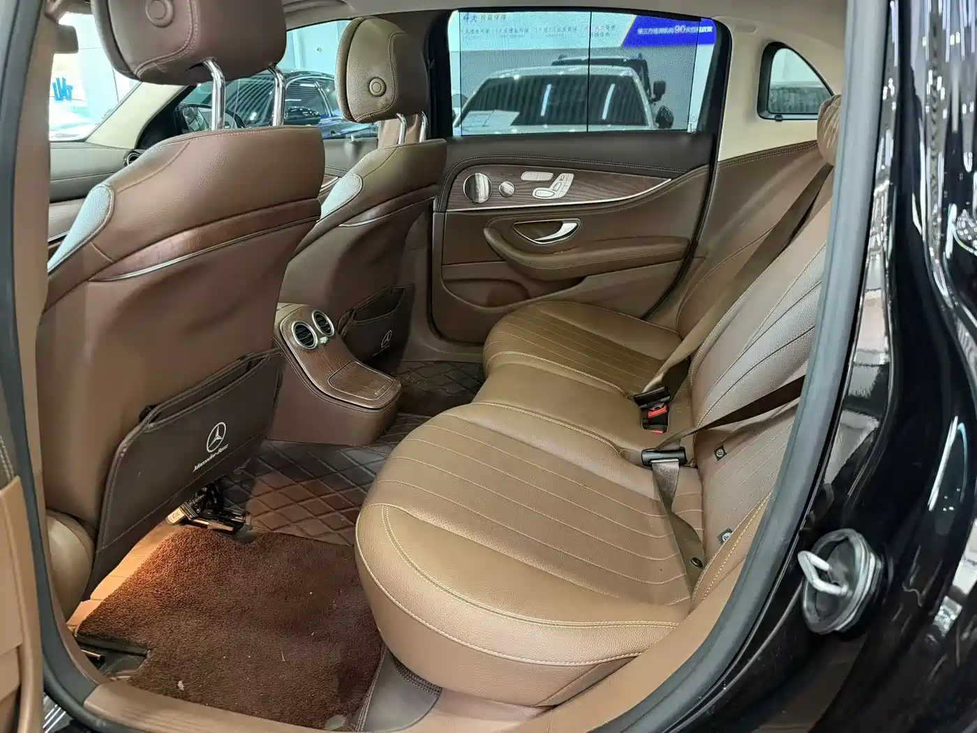 Mercedes-Benz E-Class 2023 Facelift E 300 L Luxury фото 8