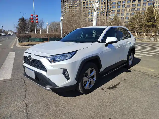TOYOTA RAV4 RONGFANG