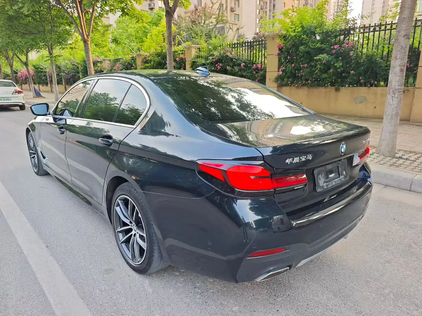 BMW 5 SERIES NEW ENERGY