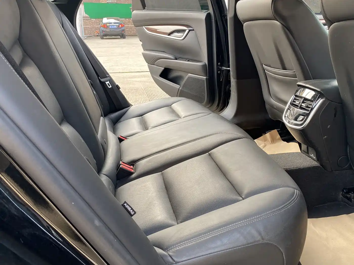 Cadillac XTS 2017 28T Luxury фото 9