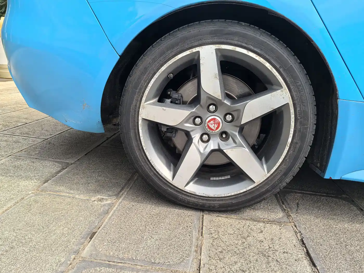 Jaguar XE 2016 2015 2.0T 200PS R-Sport