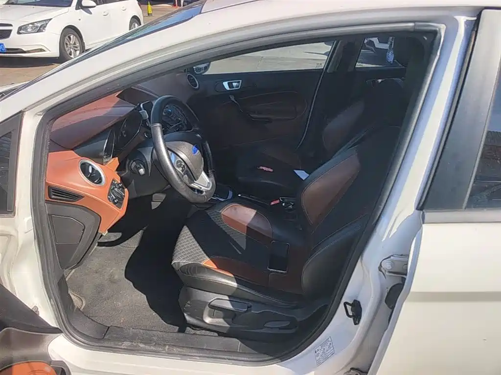 Ford Fiesta 2015 2014 Hatchback 1.0 GTDi Automatic Sport