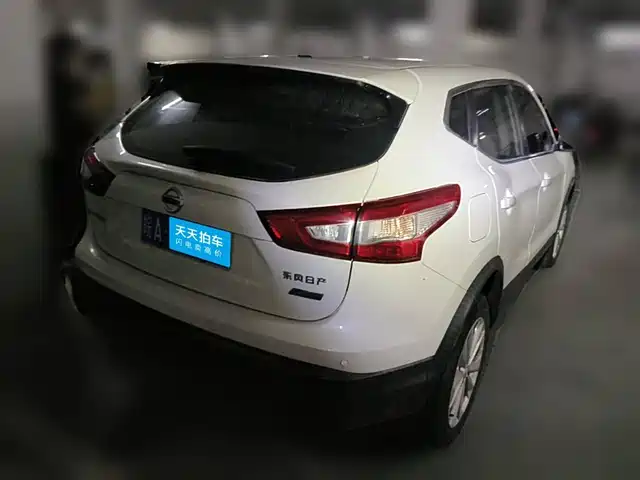 Nissan Qashqai 2017 2.0L CVT Elite Edition (China V) — фото 2