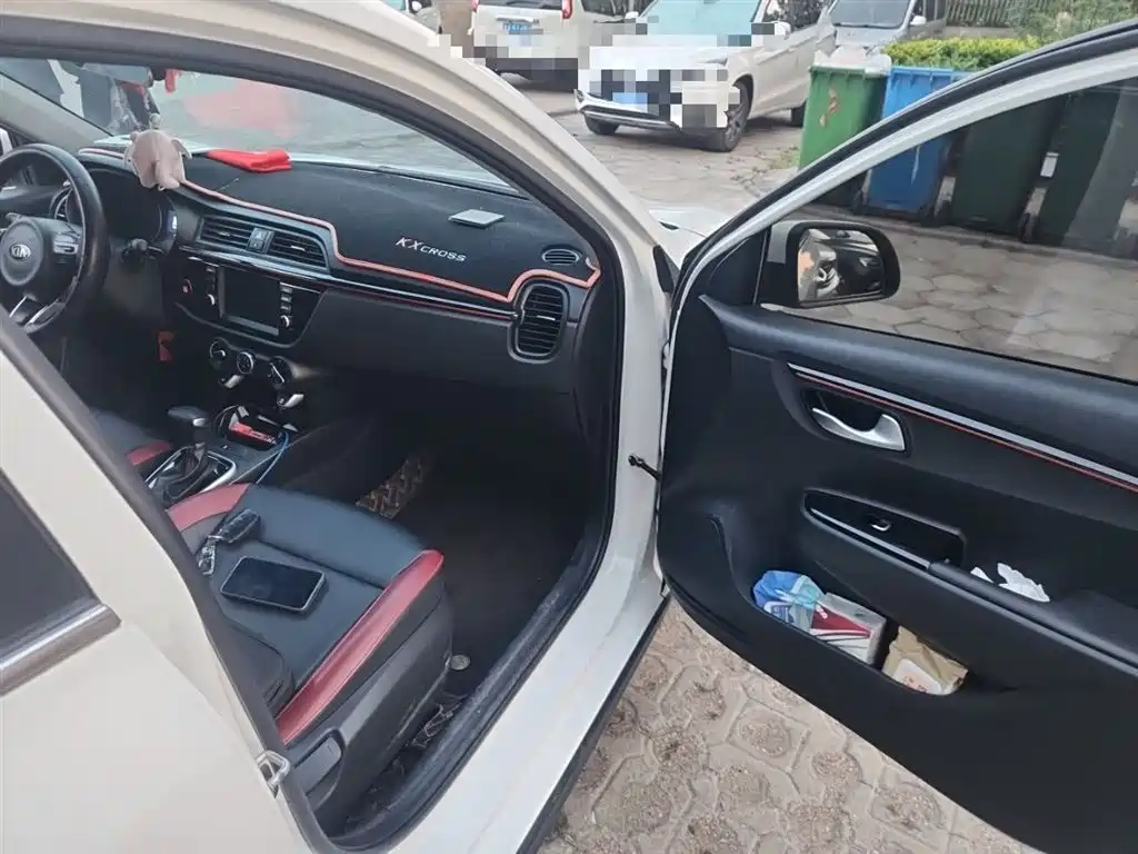 Kia KX CROSS 2018 1.6L Automatic Smart Sunroof Edition фото 22