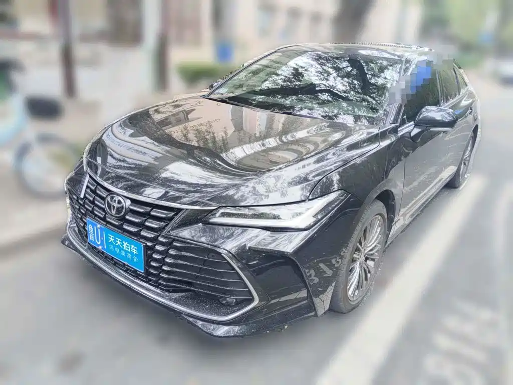 Toyota Avalon 2023 — пригон из Китая