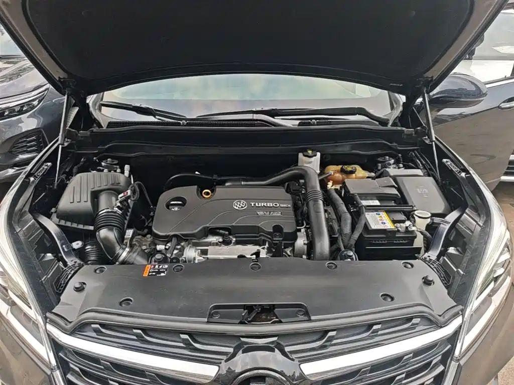 Photo 20 - Buick Envision Plus
