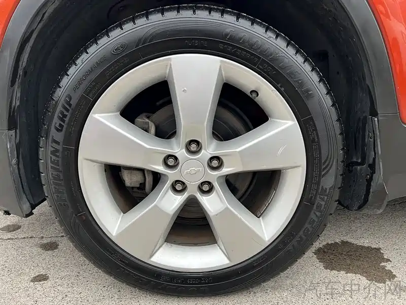 Chevrolet Trax 2016 1.4T Manual 2WD Comfort Sunroof Edition фото 10
