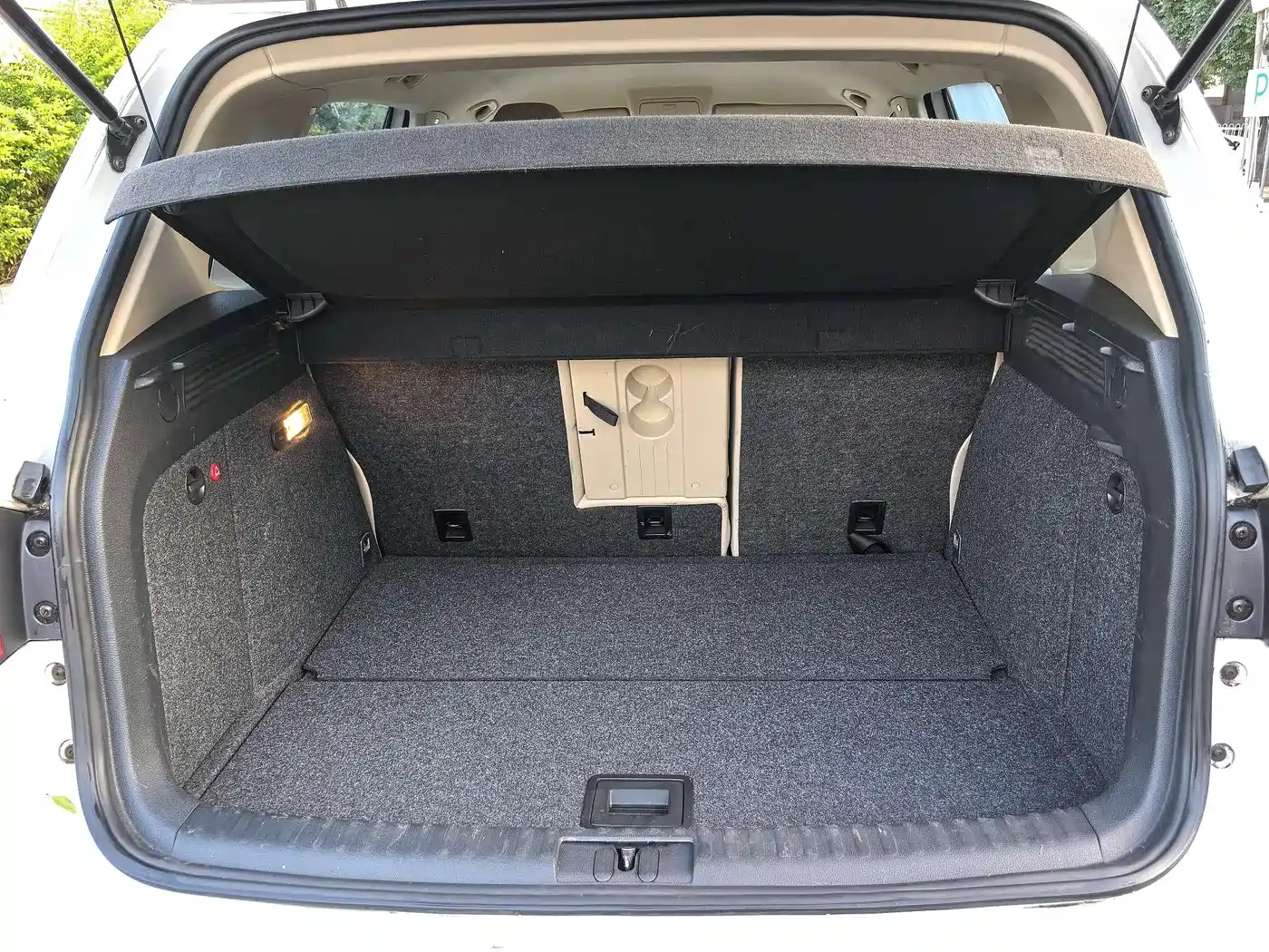 Volkswagen Tiguan 2012 1.8TSI Manual 2WD Metro Edition фото 15