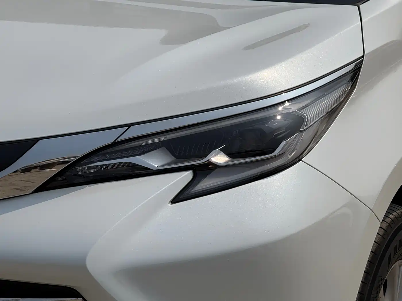 Toyota Sienna 2021 2.5L Hybrid Comfort Edition фото 4
