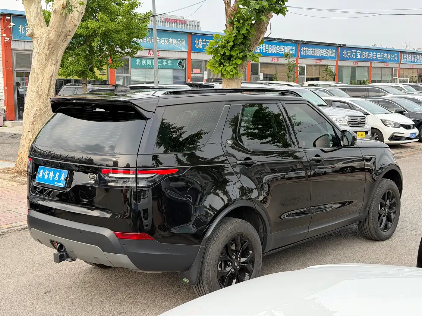 Land Rover Discovery 2019 3.0 SC V6 SE фото 4
