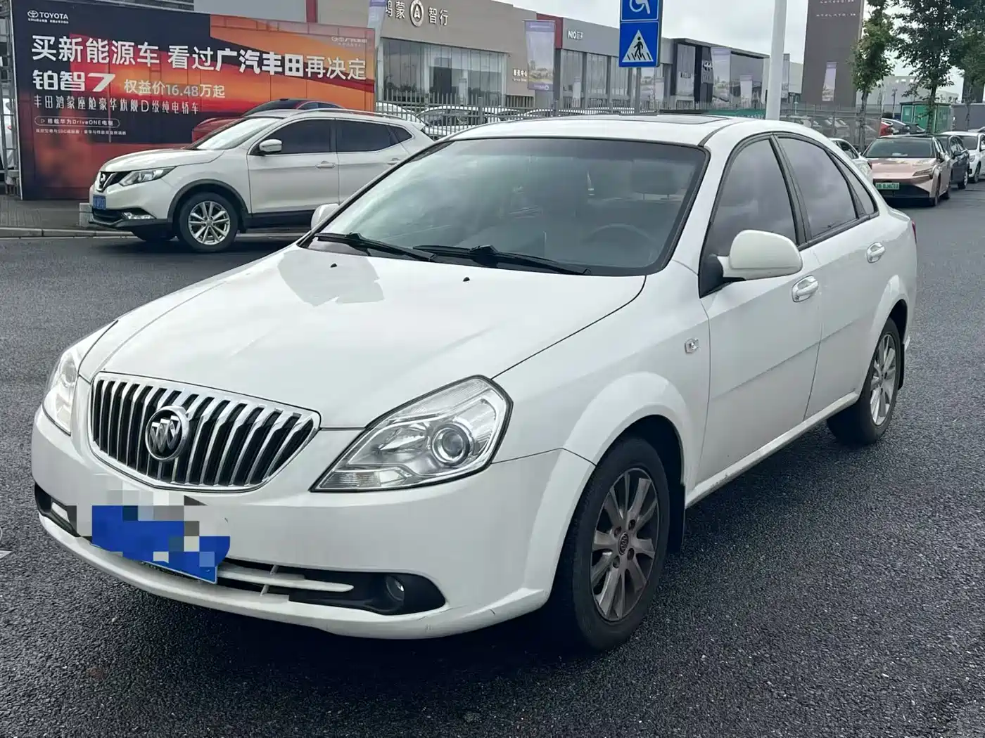 Buick Excelle 2013 1.5L Automatic Exclusive