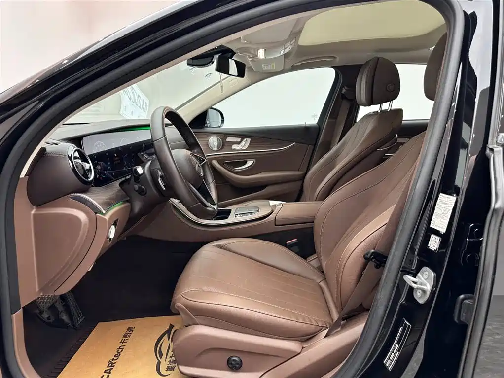 Mercedes-Benz E-Class 2021 E 300 L Luxury фото 8
