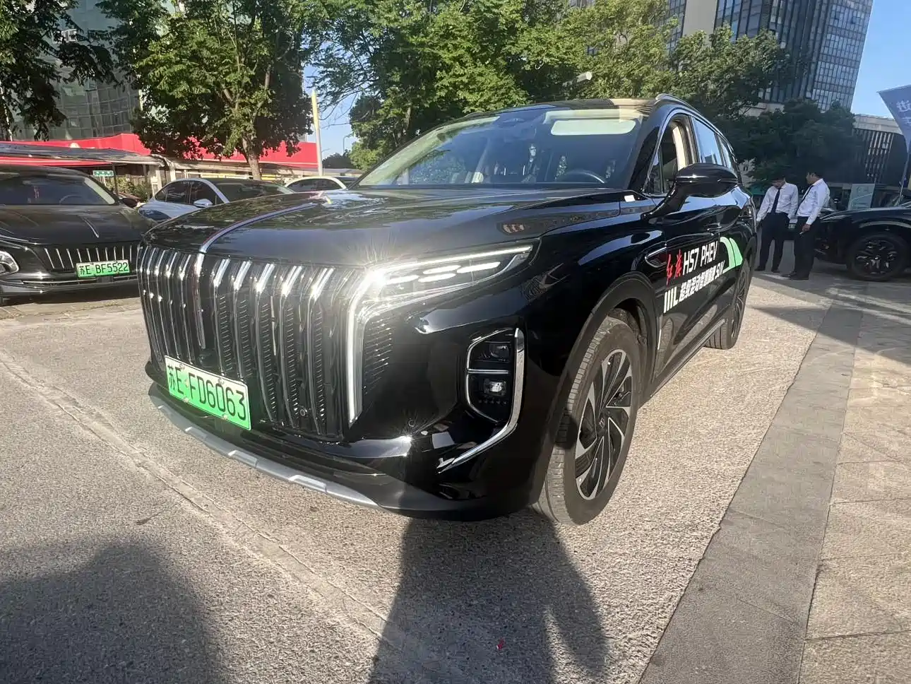 Hongqi HS7 PHEV 2025 2.0T PHEV 4WD 6-Seater Commemorative Edition