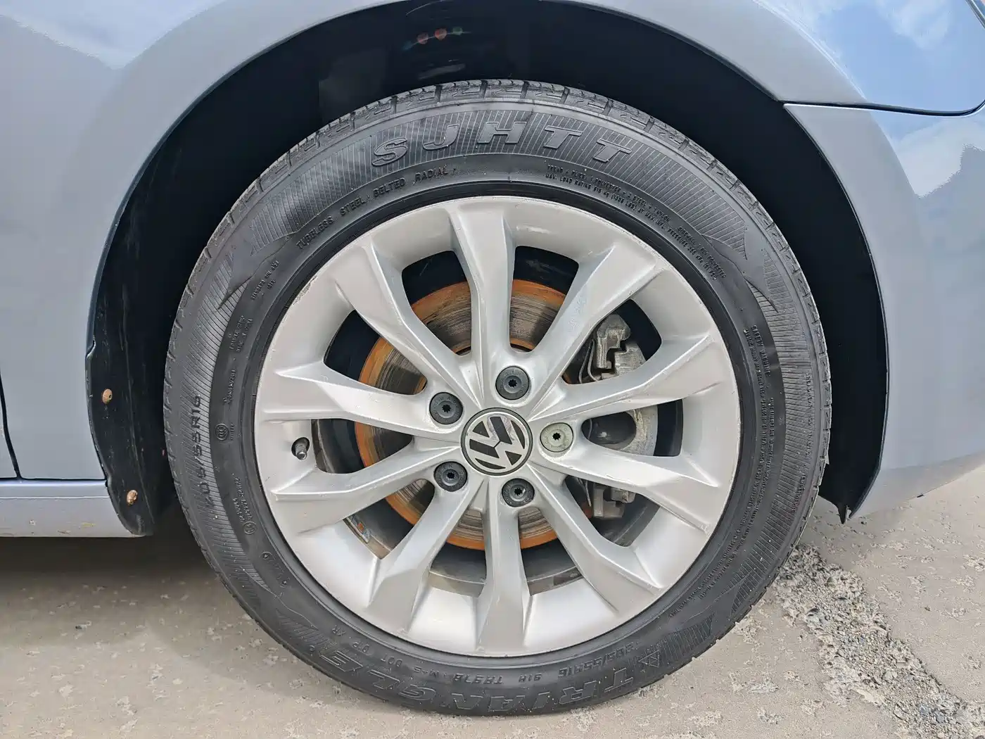 Фото 10 - Volkswagen Golf
