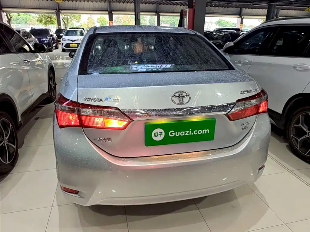 Toyota Corolla 2018 1.2T S-CVT GL-i Smart Shine Edition фото 6