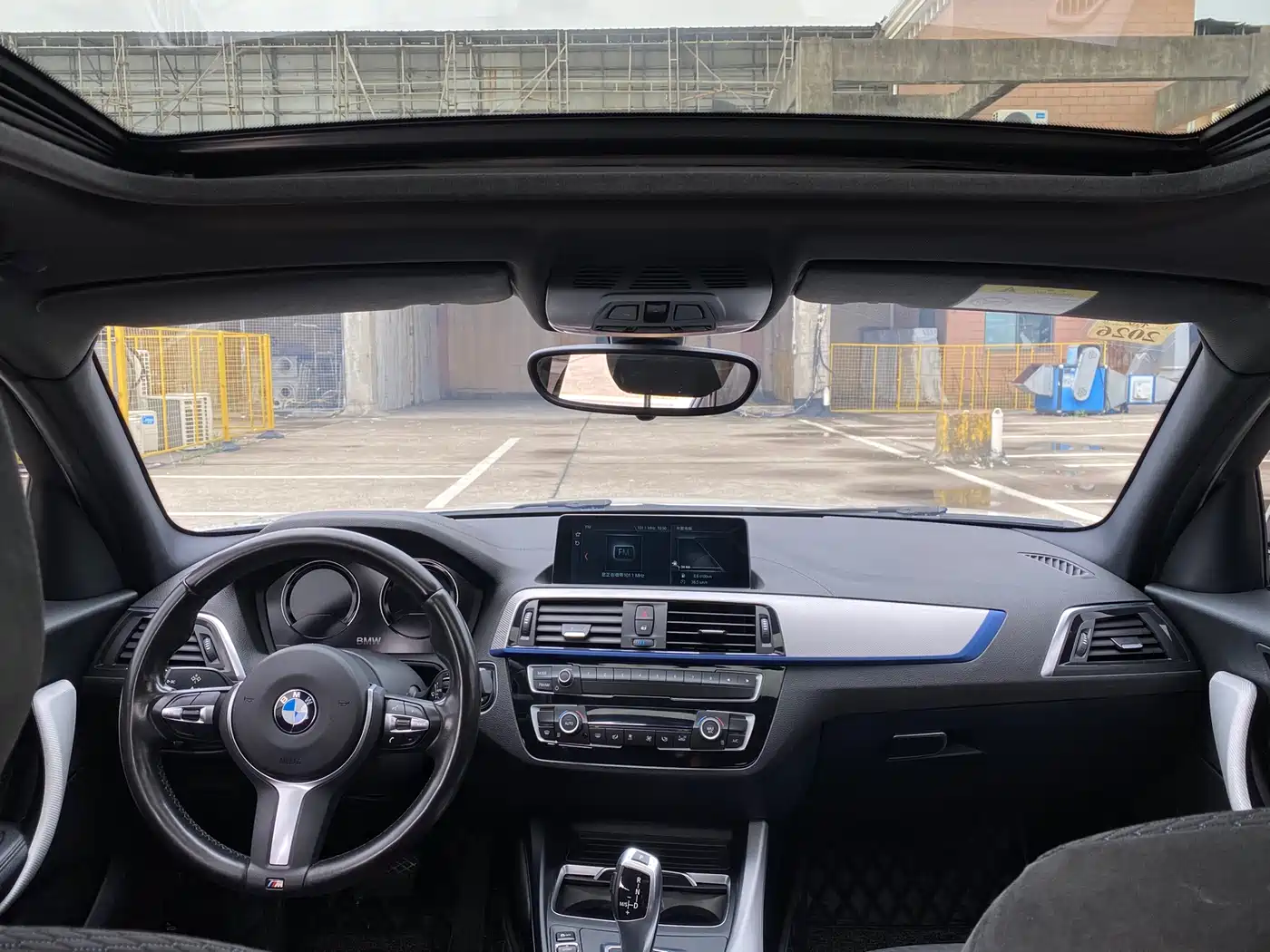BMW 1 Series (Import) 2018 120i M Sport Package фото 10