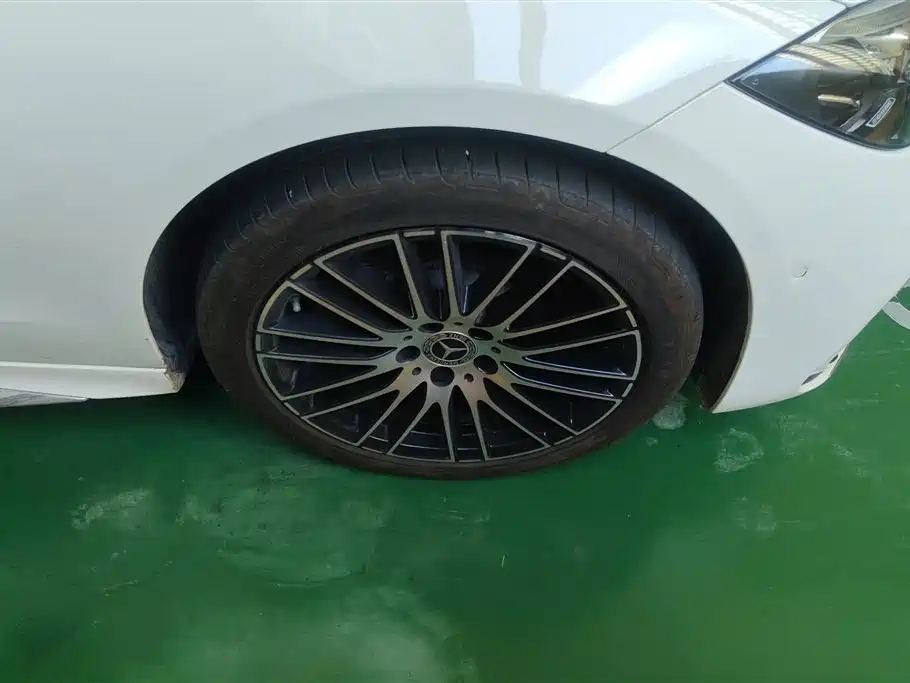 Mercedes-Benz C-Class 2024 C 260 L Sport фото 6