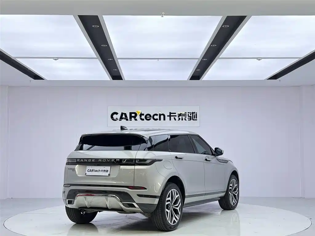 Land Rover Range Rover Evoque 2023 Range Rover Evoque L 249PS Luxury Edition фото 5