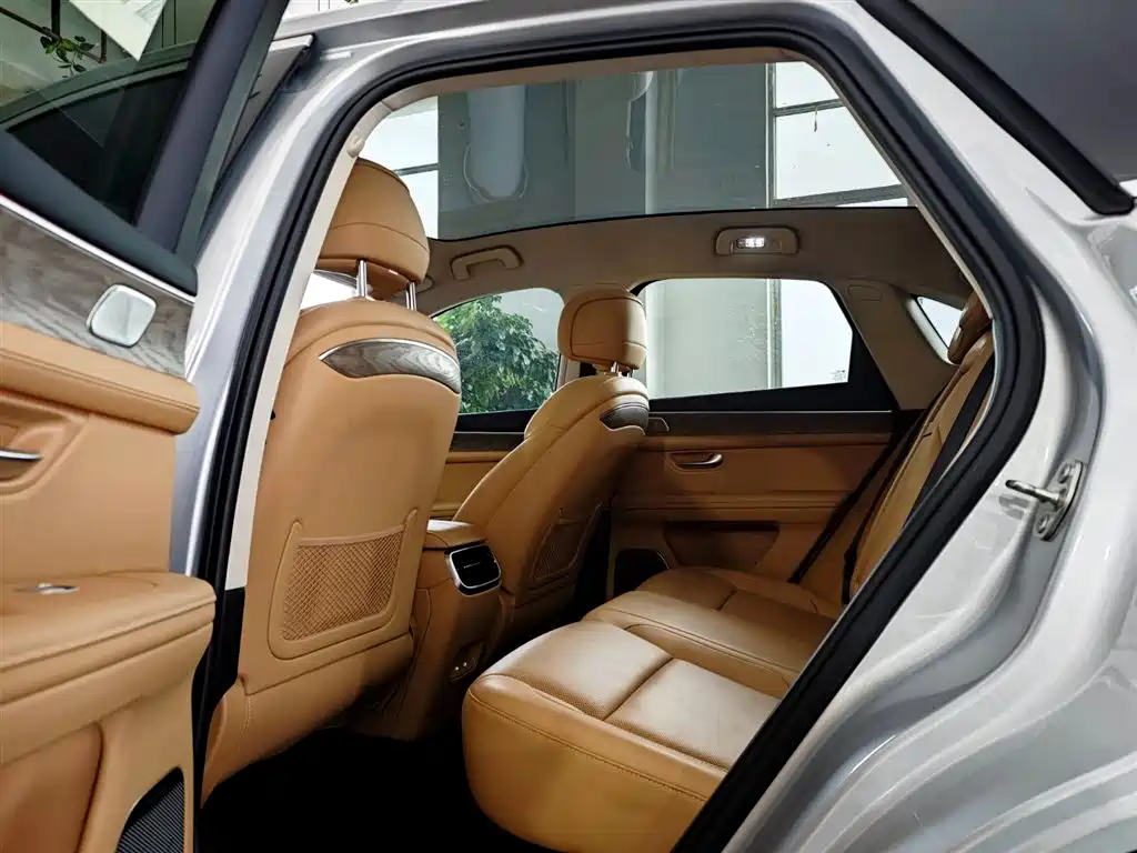 AITO Wenjie AITO M5 2022 Extended Range RWD Standard фото 25