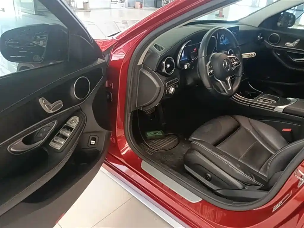 Mercedes-Benz C-Class 2019 C 180 L Fashion Sport Edition фото 16