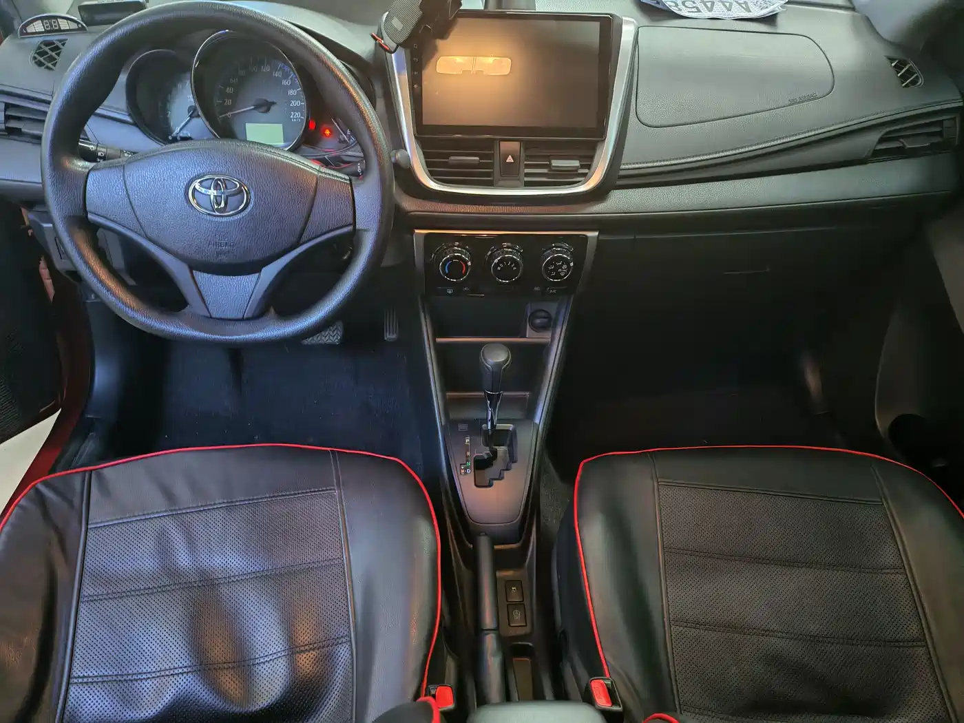 Toyota YARiS L Zhi Xuan 2016 Facelift 1.5E CVT Charming Edition фото 7
