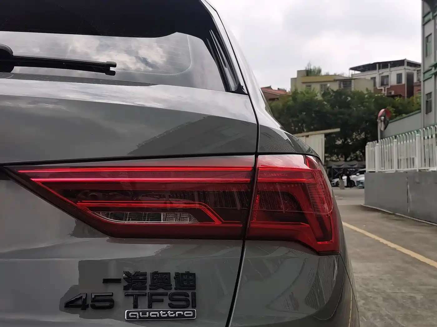 Фото 10 - Audi Q3