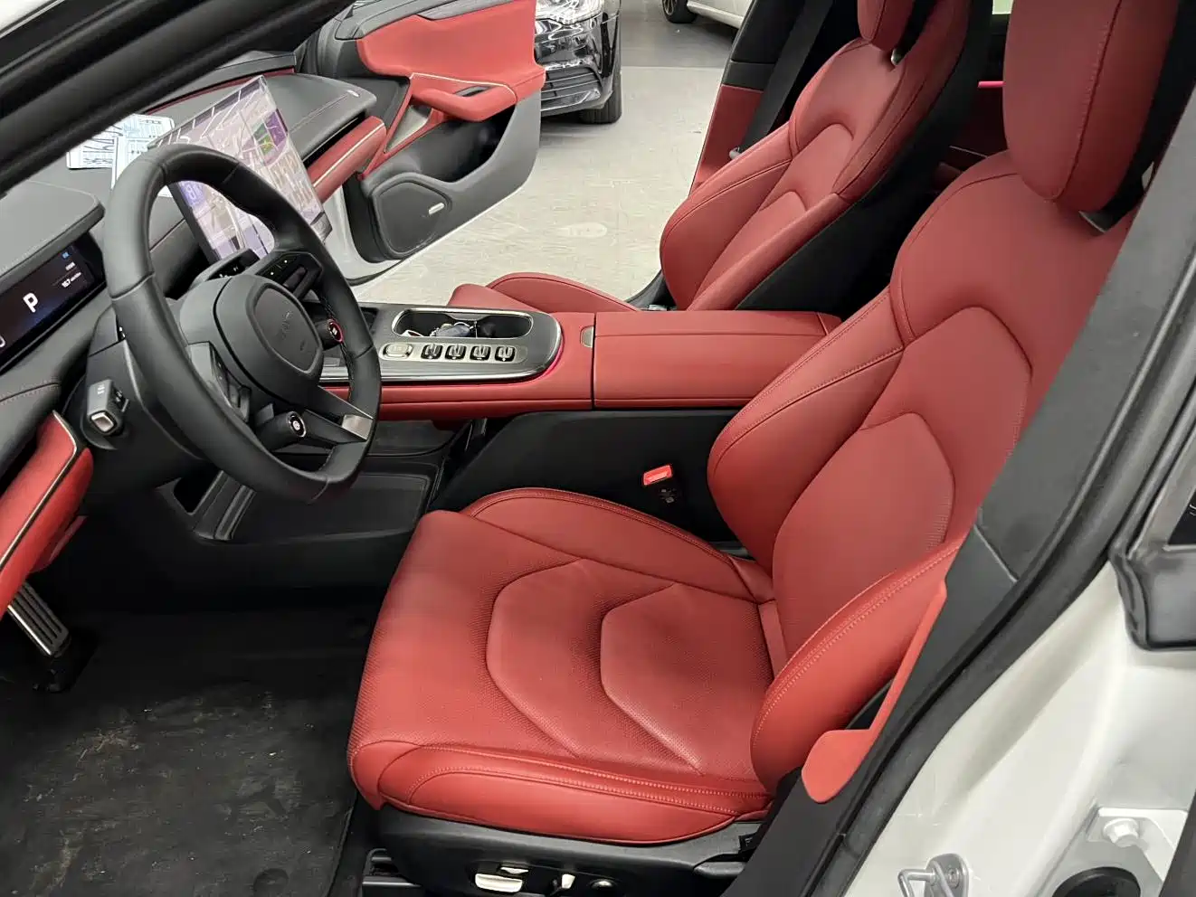 Xiaomi Auto Xiaomi SU7 2024 AWD Extended Range Advanced Smart Driving Max Edition фото 4