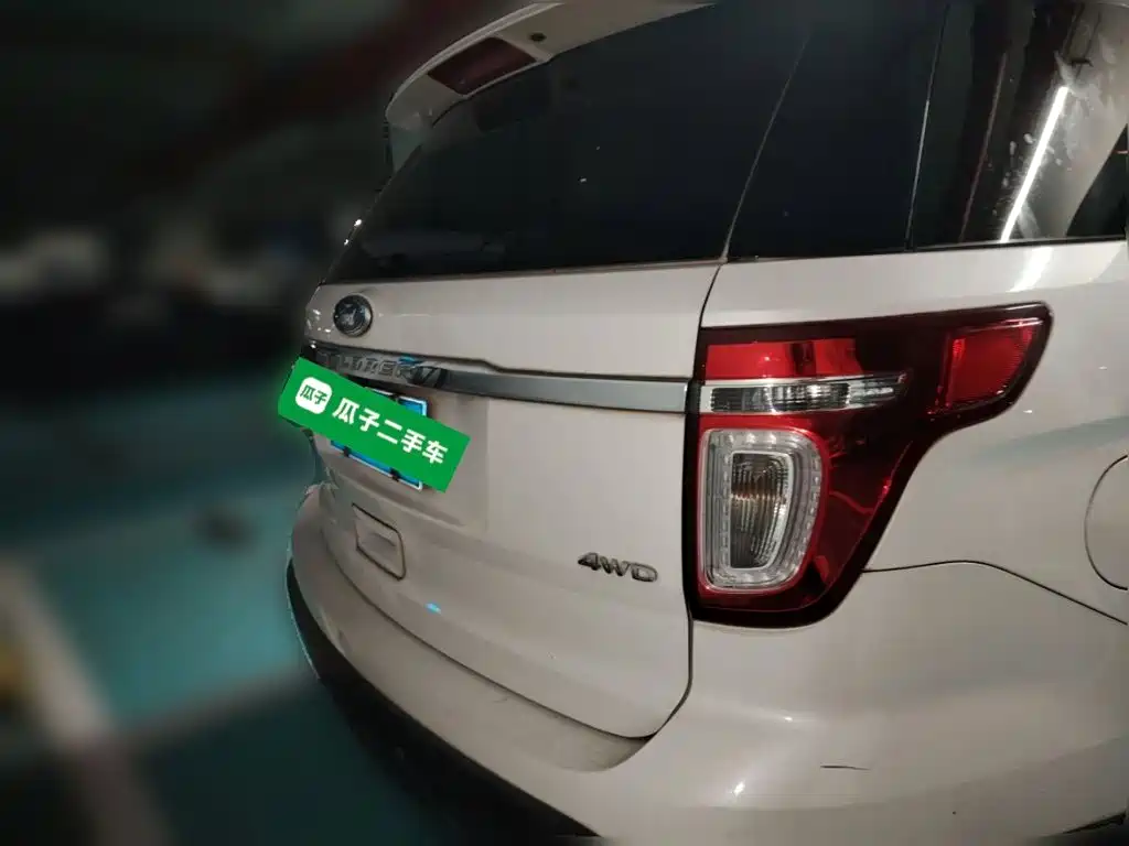 Ford Explorer (Import) 2015 2013 3.5L Premium Edition