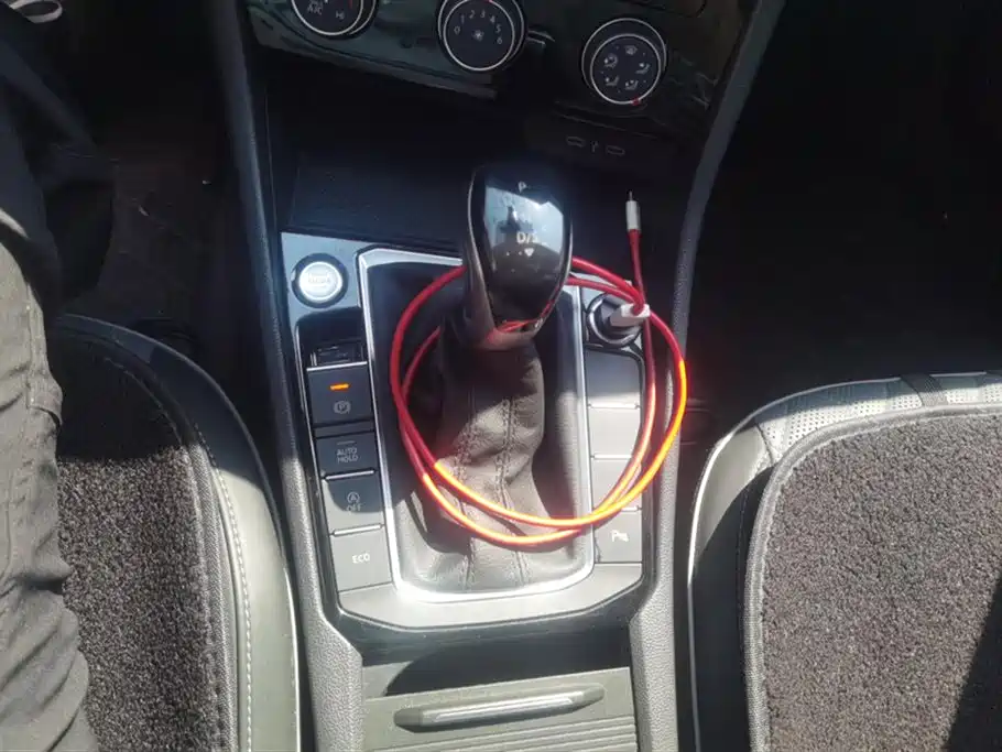 Volkswagen Sagitar 2024 300TSI DSG Surpass Edition фото 16