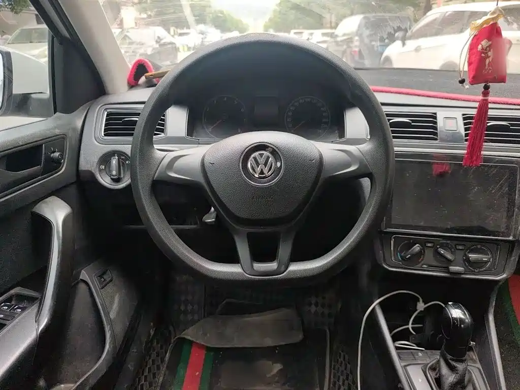 Volkswagen Santana 2019 1.5L Auto Trend Edition China VI фото 3