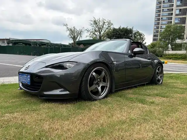 Mazda Mazda MX-5 2018 2.0L RF Platinum Steel Gray