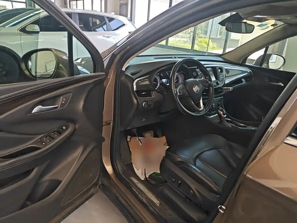 Фото 16 - Buick Envision Plus