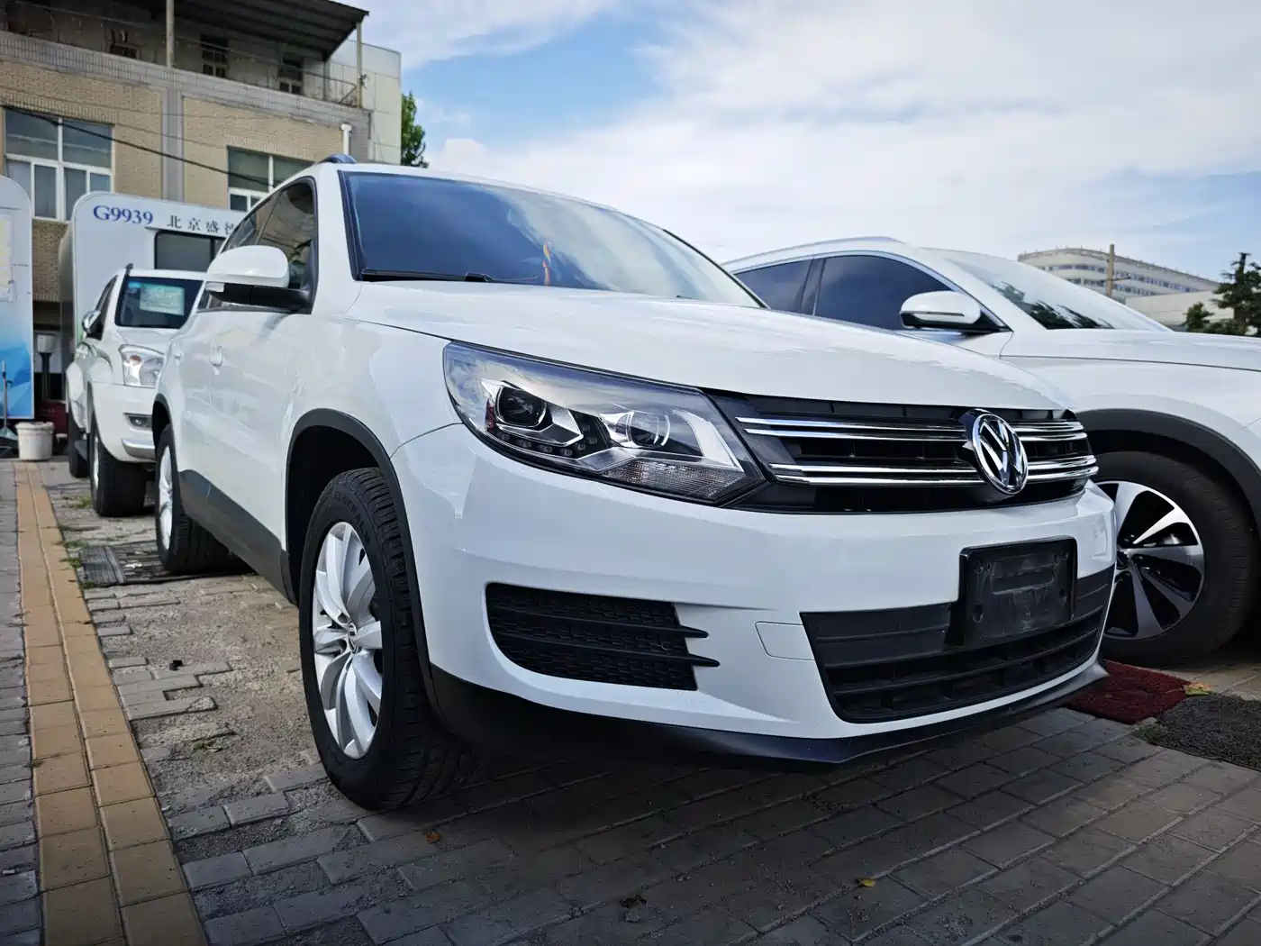 Фото 3 - Volkswagen Tiguan
