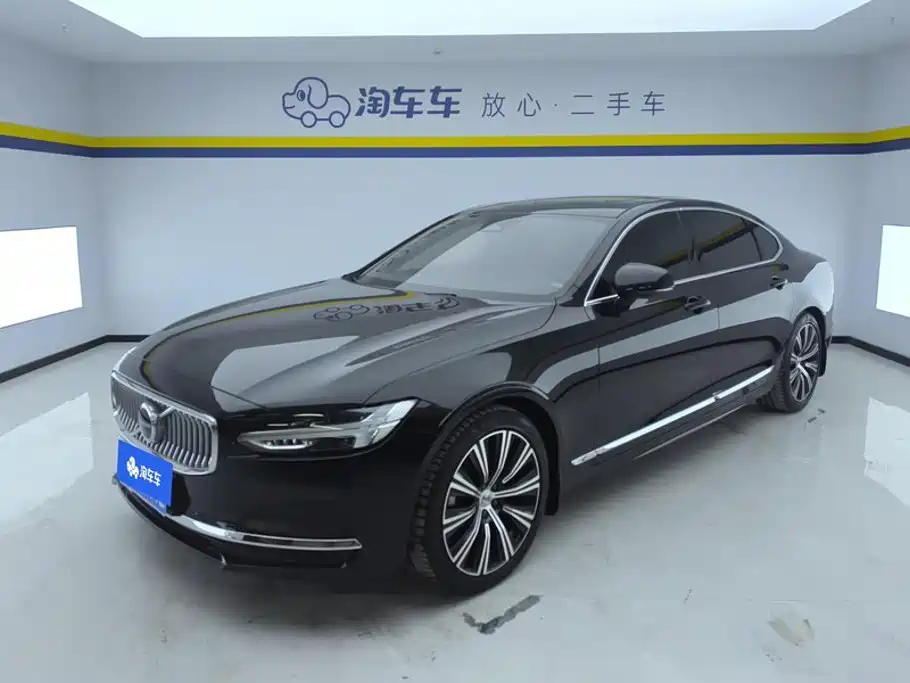 Фотография VOLVO S90
