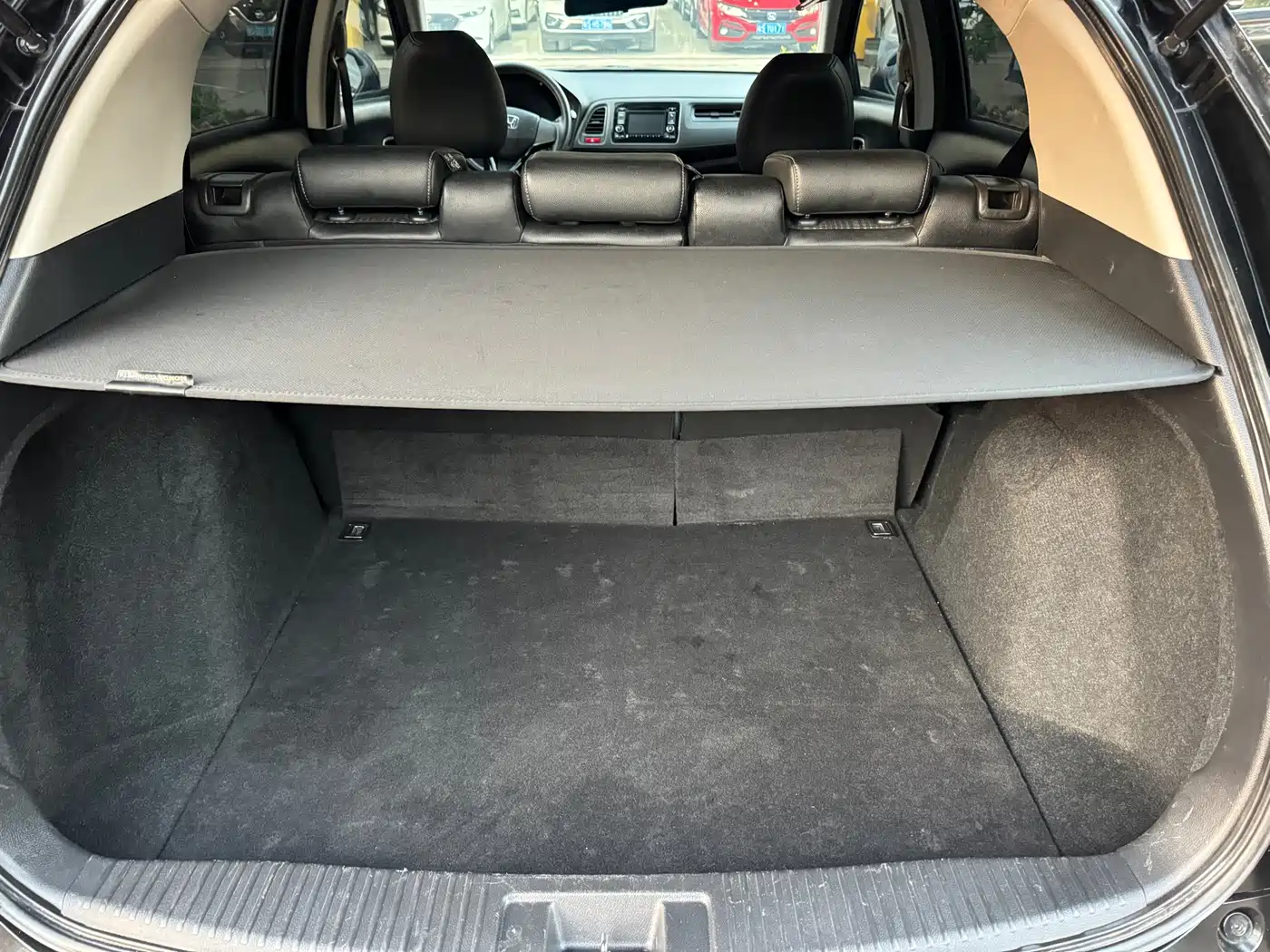 Honda Vezel 2015 2015 1.8L CVT FWD Elite