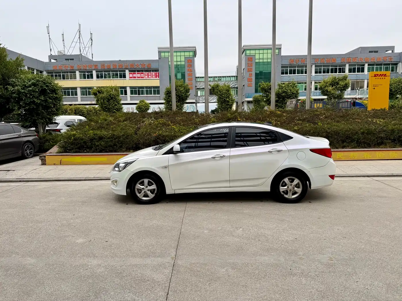 Hyundai Verna 2014 1.4L Automatic Leading GLX фото 3