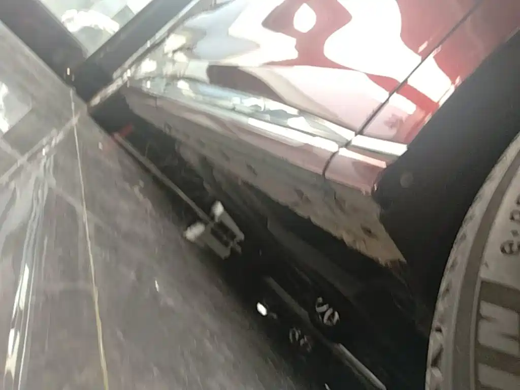 Hongqi HQ9 2023 2023 2.0T Smart Connect Flag Smooth Edition