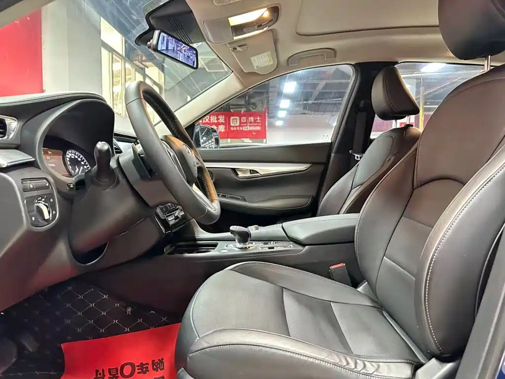 صورة 8 - Infiniti QX50