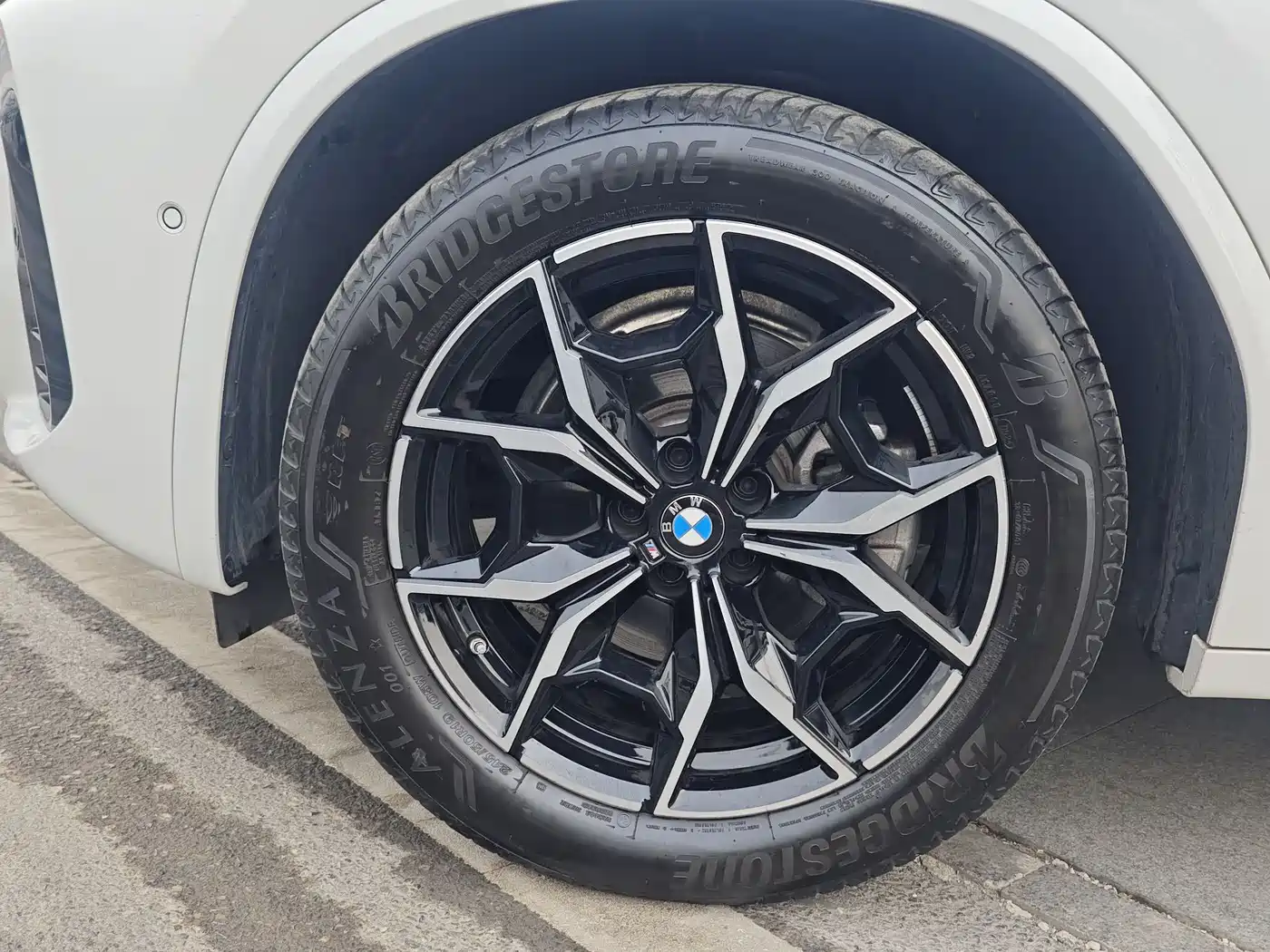 BMW X4 2022 xDrive 25i M Sport Package фото 8