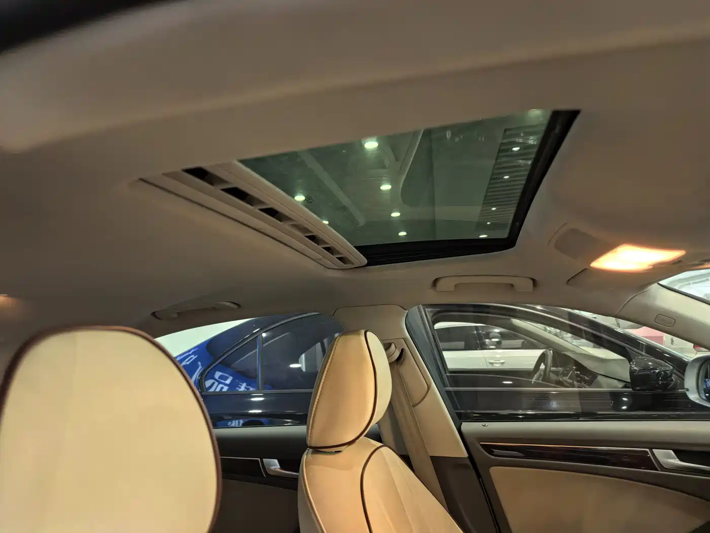 Audi A4L 2012 2.0 TFSI Automatic Luxury фото 14