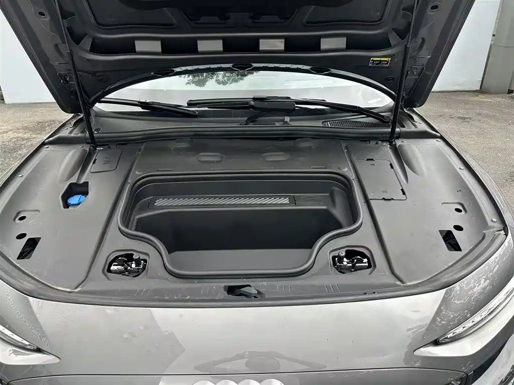 Audi A6L e-tron 2025 2026 Model Pioneer Edition
