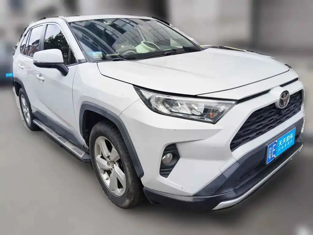 Toyota RAV4, миниатюра 3