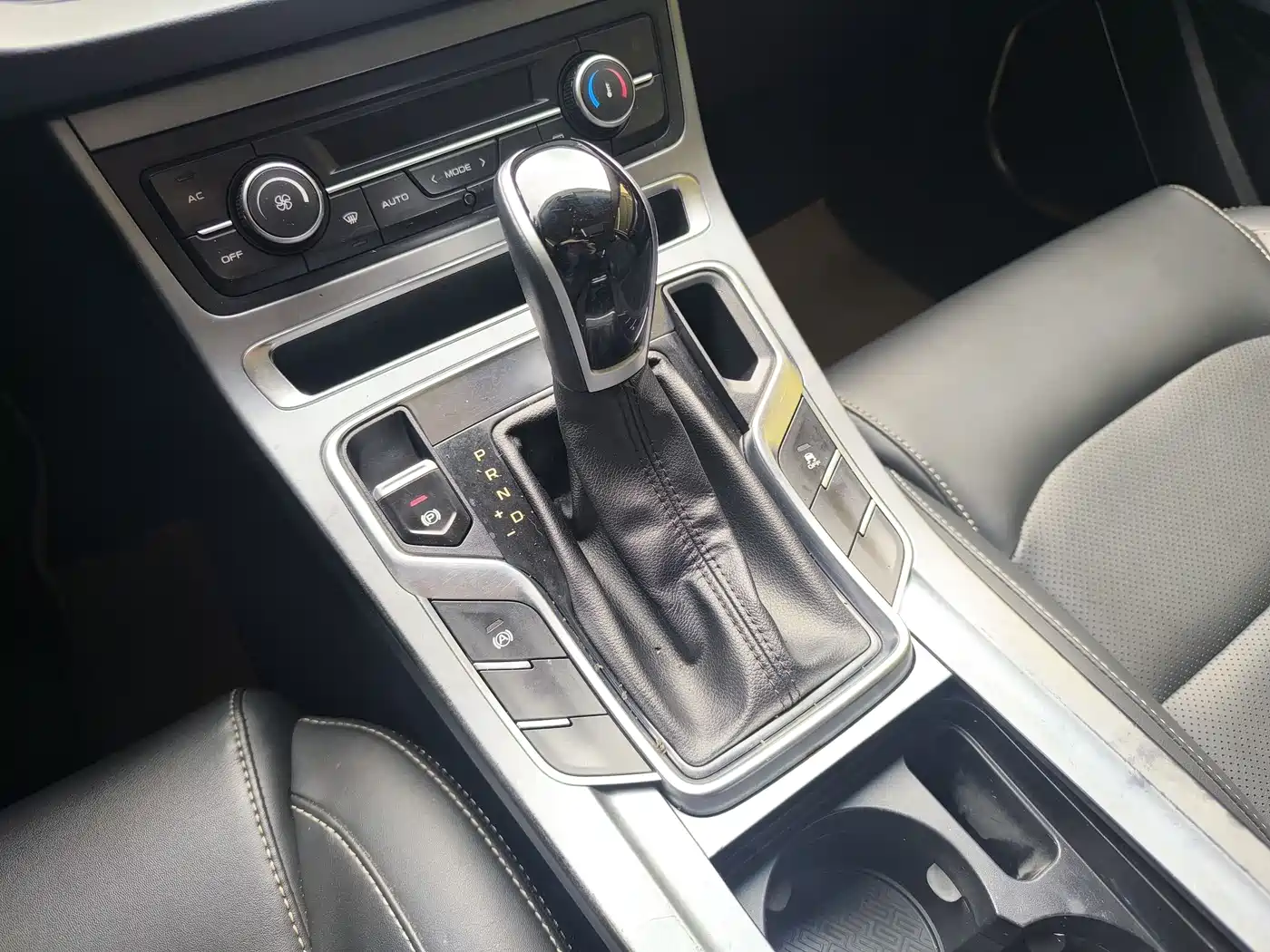 GEELY AUTOMOBILE EMGRAND