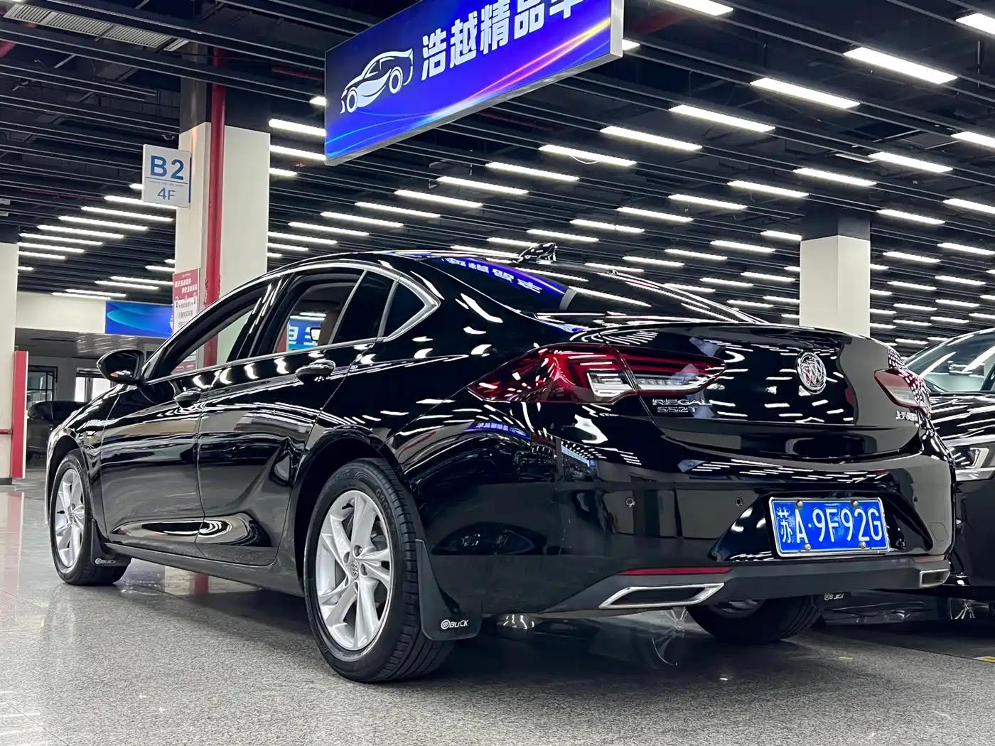 Фото 12 - Buick Regal